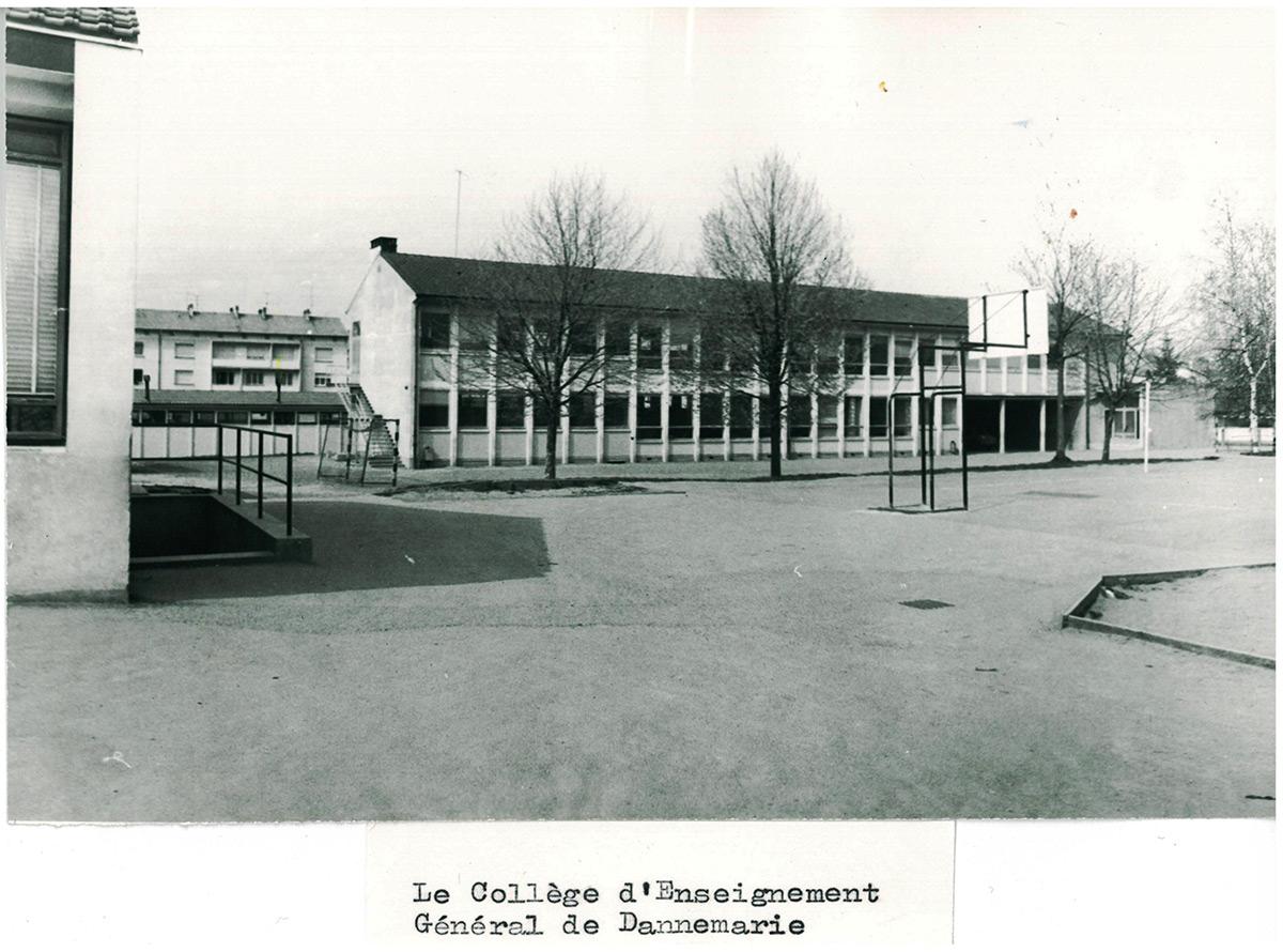 Dannemarie 1962 : Ouverture du premier collège d'enseignement général